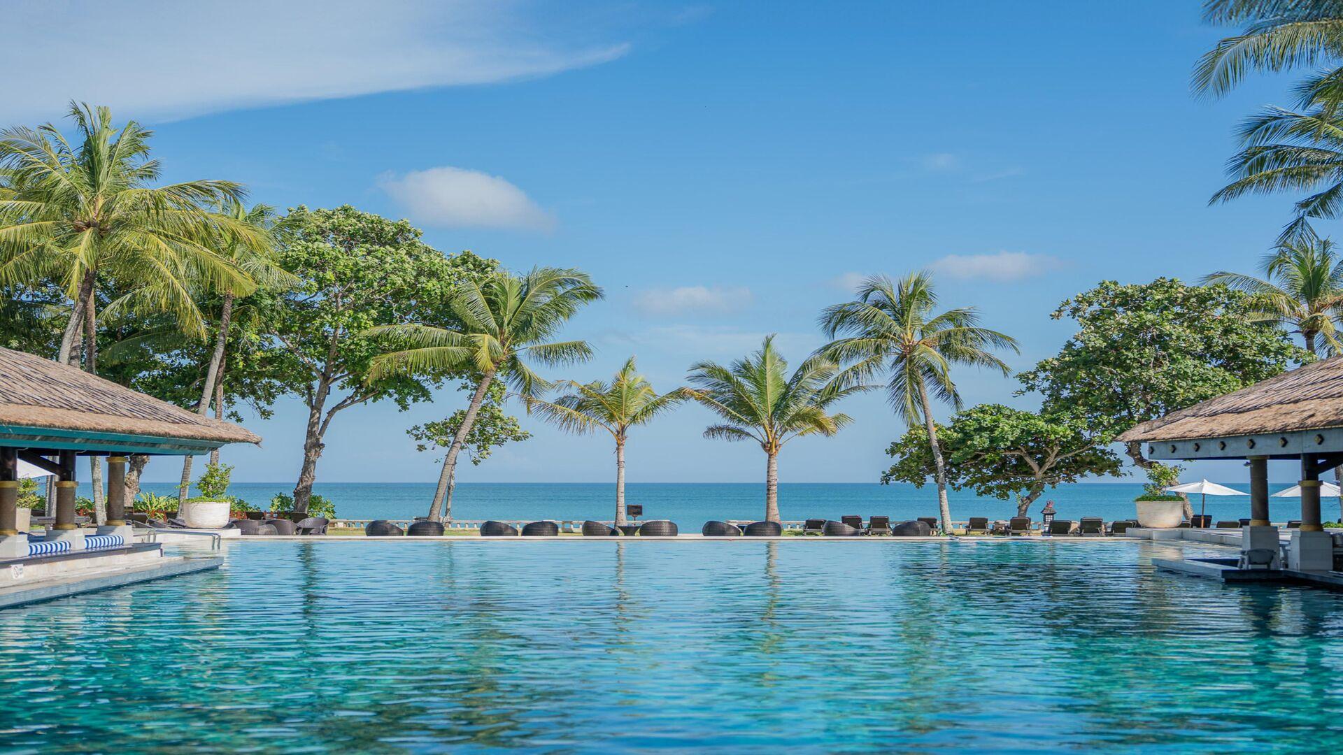 1727415882885_1727415882718_intercontinent